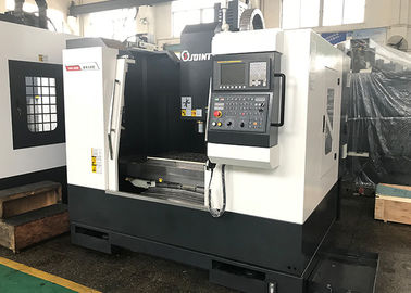Full Enclosed Cover Vertical Milling Center 2500 * 2270 * 2550mm For Making Mould